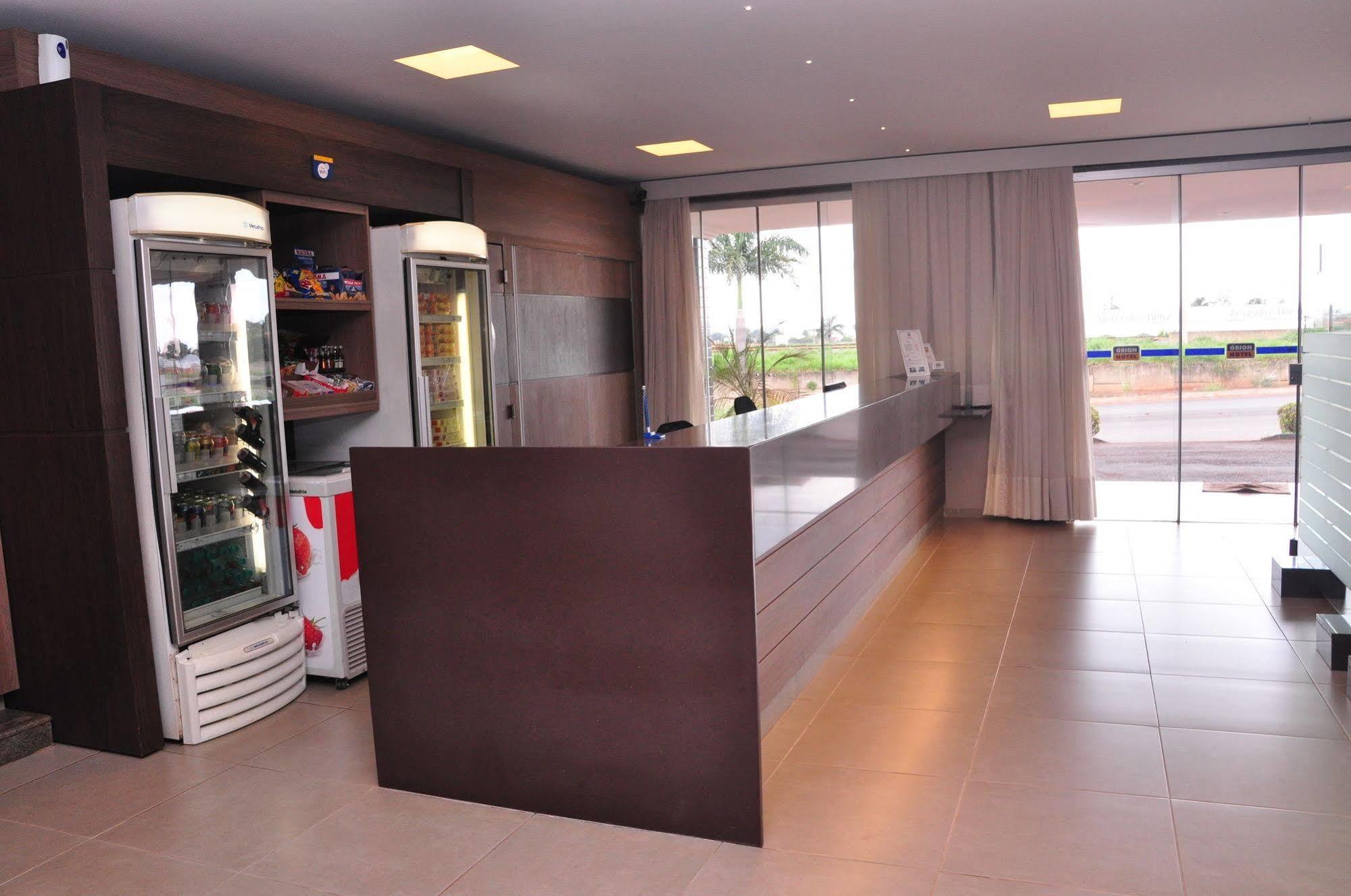 Orion Hotel Itumbiara Εξωτερικό φωτογραφία
